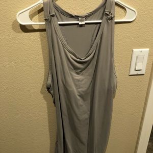 Razor back maternity/nursing shirt